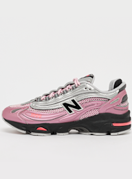 New Balance, 1000, Pink, Image 1 of 7