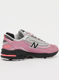 New Balance, 1000, Pink, Image 3 of 7