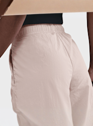 Nike, Sportswear Wide-Leg Woven Pants, beige, Image 4 of 5