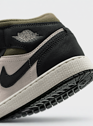 Jordan, Air Jordan 1 Mid SE (GS), white, Image 8 of 8