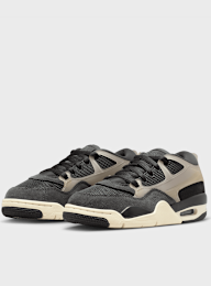 Jordan, Paris Saint-Germain x Air Jordan 4 RM "Off-Noir" (GS), grey, Image 3 of 9