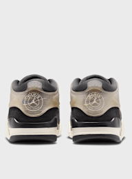 Jordan, Paris Saint-Germain x Air Jordan 4 RM "Off-Noir" (GS), grey, Image 4 of 9