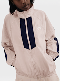 Nike, Sportswear Windrunner Oversized Jacket, light pink, Image 3 of 5