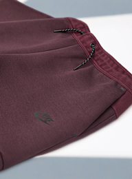 Nike, Sportswear Tech Joggers, red, Image 3 of 5
