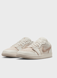 Jordan, Air Jordan 1 Low Se lt orewood brn/sail hemp, white, Image 3 of 8