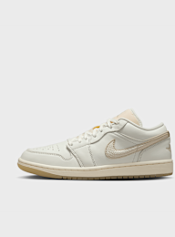 Jordan, Air Jordan 1 Low SE, beige, Image 1 of 8