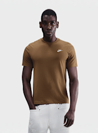 Nike, Sportswear Club T-Shirt, brown, Image 1 of 4
