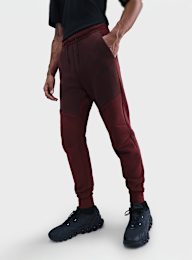 Nike, Tech Fleece Jogger, red, Image 1 of 5