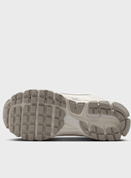 Nike, Vomero 5 sail/metallic silver/vast grey, beige, Image 5 of 9
