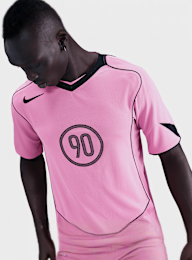 Nike, Total 90 Dri-FIT Short-Sleeve Soccer Top, różowy, Obraz 3 z 5