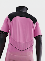 Nike, Total 90 Dri-FIT Short-Sleeve Soccer Top, różowy, Obraz 4 z 5