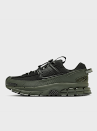 Nike, Zoom Vomero Roam, green, Image 1 of 9