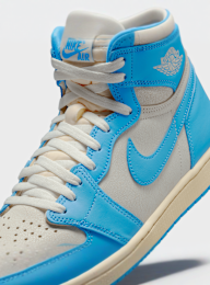 Jordan, Air Jordan 1 High OG UNC Reimagined, blue, Image 7 of 8