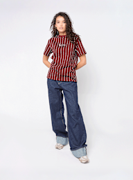 Karl Kani, Small Signature Essential Pinstripe Oversized Tee, rood, Afbeelding 4 van 4