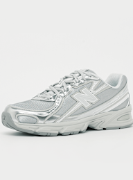 New Balance, 740, silver, Image 2 of 7
