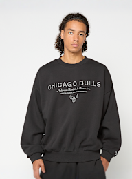 New Era, NBA LINEAR GRAPHIC BOXY CREW CHICAGO BULLS BLK, black, Image 1 of 4