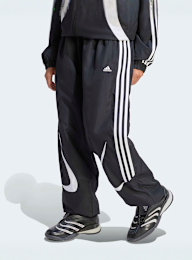 adidas Originals, Teamgeist Loose Trackpants, black, Image 1 of 5