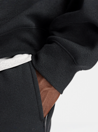 New Balance, Linear Graphic Fleece Crew, black, Image 4 of 4