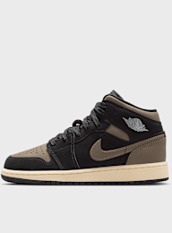 Jordan, Air Jordan 1 Mid SE (GS), black, Image 1 of 9