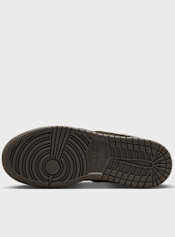 Jordan, 1 Low SE (GS), beige, Image 5 of 8