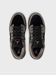 Jordan, 1 Low SE (GS), beige, Image 6 of 8