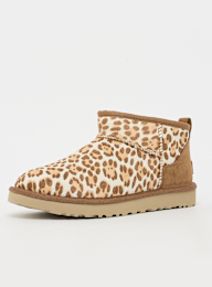 UGG, Classic Ultra Mini Plains, beige, Image 2 of 7