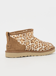 UGG, Classic Ultra Mini Plains, beige, Image 3 of 7