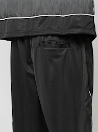 Umbro, Panelled Shorts, black, Image 4 of 5