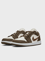 Jordan, Air Jordan 1 Low SE, white, Image 3 of 8