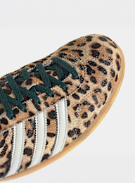 adidas Originals, Gazelle Lo Pro, multi-colour, Image 7 of 8