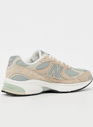 New Balance, 2010, beige, Image 3 of 8