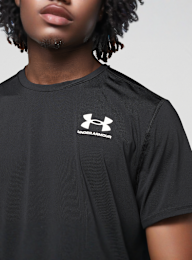 Under Armour, Heatgear Fitted Shortsleeve, black, Image 3 of 5