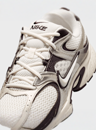 Nike  , V5 RNR, beige, Image 7 of 8