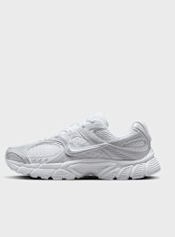 Nike  , V5 RNR, white, Image 1 of 9