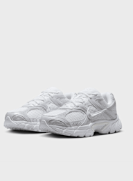 Nike  , V5 RNR, white, Image 3 of 9