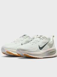 Nike  , Vomero 18, beige, Image 3 of 8
