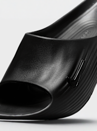 Nike  , ReactX Rejuven8 Slide, black, Image 6 of 7