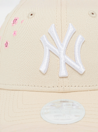New Era, FEMALE 9FORTY Floral Icon MLB New York Yankees, beige, Image 5 of 5