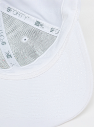 New Era, FEMALE 9FORTY Floral Infill New York Yankees, white, Image 3 of 4