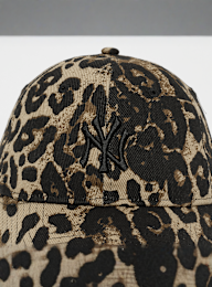 New Era, Female 9Twenty Leopard New York Yankees, brown, Image 4 of 4