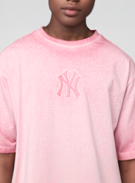 New Era, MLB Washed Logo Tee, Pink, Image 3 of 5