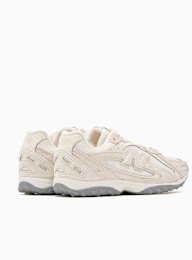New Balance, 204L angora/linen, grey, Image 3 of 5