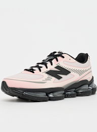 New Balance, 2000, light pink, Image 2 of 7