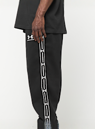 Under Armour, Icon Fleece Taped Jogger, black, Image 3 of 7