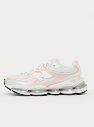 New Balance, 2000, light pink, Image 1 of 7