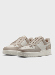 Nike  , WMNS Air Force 1 '07, beige, Image 3 of 8