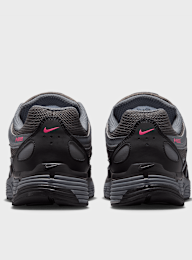 Nike  , P-6000 metallic silver/metallic silver/black, grey, Image 4 of 8