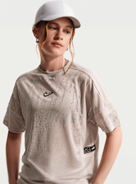 Nike  , Sportswear Mesh Coverup Dance Top, beige, Image 3 of 6