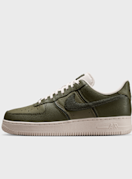 Nike, Air Force 1 '07 LV8, green, Image 1 of 8
