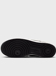 Nike  , Air Force 1 '07 LV8, black, Image 5 of 9